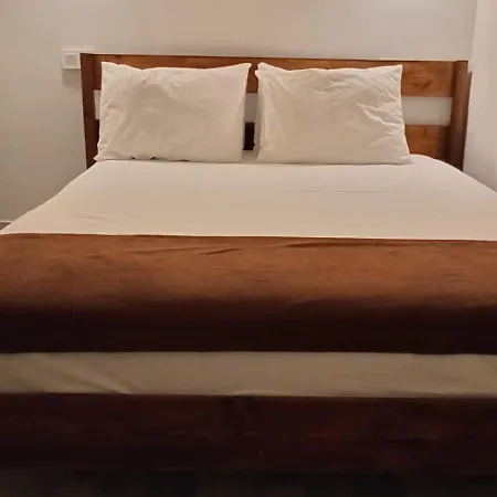 Отель Paradise Loft *